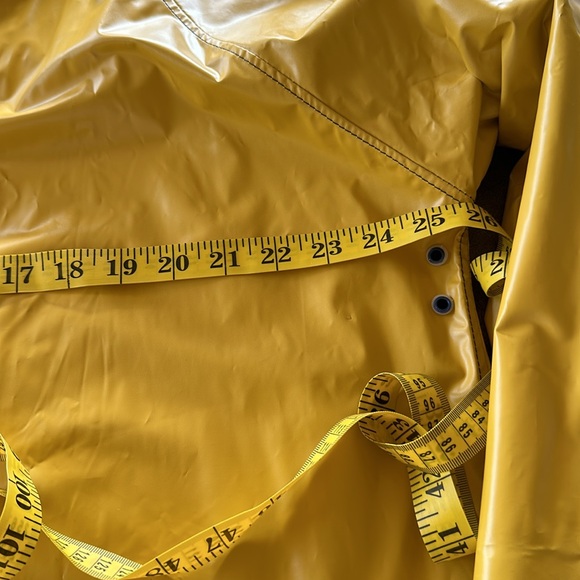 Reversible Blue/gold Men’s Raincoat with Alaskan Big Dipper Print - Picture 11 of 11